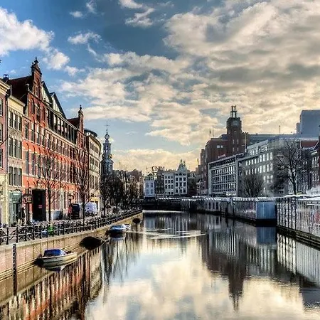 The & Town - Free Parking