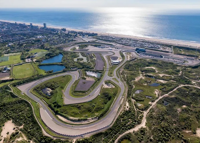 The & Town - Free Parking Apartamento Zandvoort